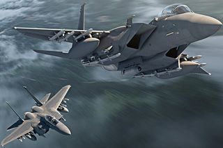 Amerykanie ściągają F-15E z Bliskiego Wschodu. Ich oznaczenia przykuwają uwagę