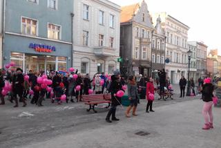 Zatańczyli przeciwko przemocy wobec kobiet. One Billion Rising w Zielonej Górze [AUDIO]