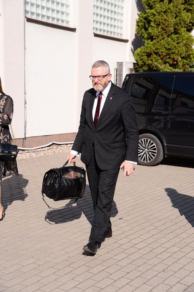 Pierwsi uczestnicy debaty "Super Exprssu" już na miejscu