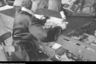 Katowice lat 50. XX wieku na archiwalnych zdjęciach 