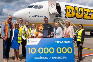 10-milionowy pasażer Ryanair na lotnisku w Pyrzowicach! Przyleciał z włoskiej Katanii