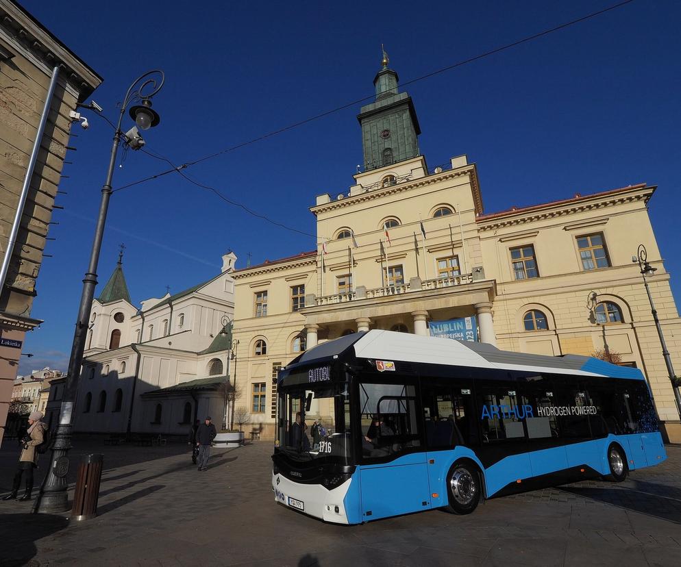 Lublin - ruszyły testy autobusu wodorowego