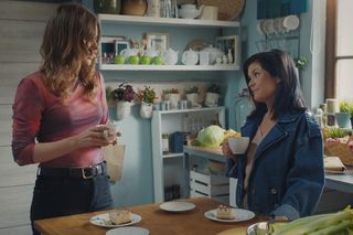 	M jak miłość, odcinek 1818. Franka (Dominika Kachlik), Kinga (Katarzyna Cichopek)