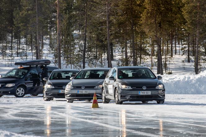 Nokian WR Snowproof - Test opony zimowej