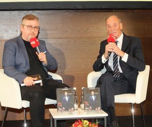 Dariusz Szpakowski napisał książkę. Plejada gwiazd na premierze