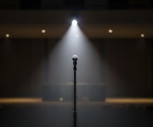 Kuba Rafalski o polityce. Co go naprawdę śmieszy w Sejmie?