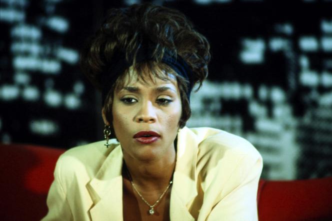 Whitney Houston - tragiczna śmierć gwiazdy. Jak wyglądały ostatnie dni z jej życia?
