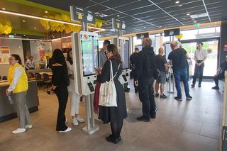 Pierwszy McDonald’s w bydgoskim Fordonie już otwarty! Mieszkańcy czekali na ten moment latami