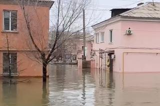 Potężna powódź w Rosji. Wiele miast zalanych 