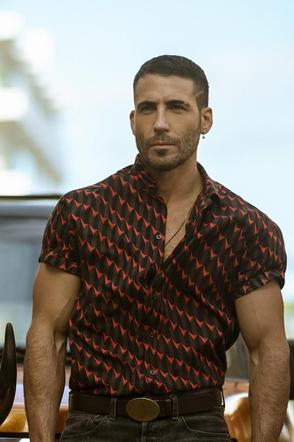 Moisés (Miguel Ángel Silvestre)