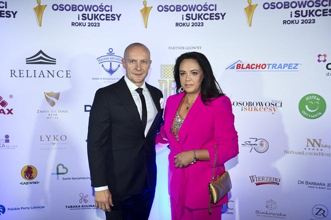 Szymon Marciniak z żoną