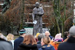 Lublin: Pomnik ks. Idziego Radziszewskiego powróci na swoje miejsce. Porozumienie Wielkiego  Kanclerza KUL i Rektora KUL 