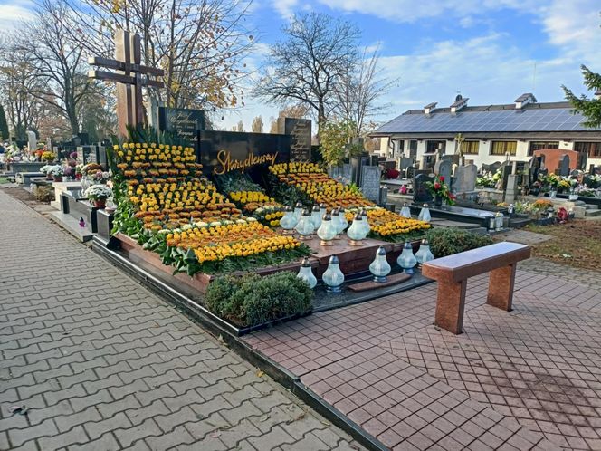 Grób Heleny Skrzydlewskiej na Wszystkich Świętych