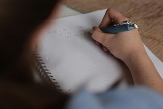 Ile kosztuje polska edukacja? Dane GUS zaskakują. Utrzymanie ucznia droższe niż myślisz