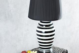 Lampa stołowa z podstawą w czarno - białe pasy