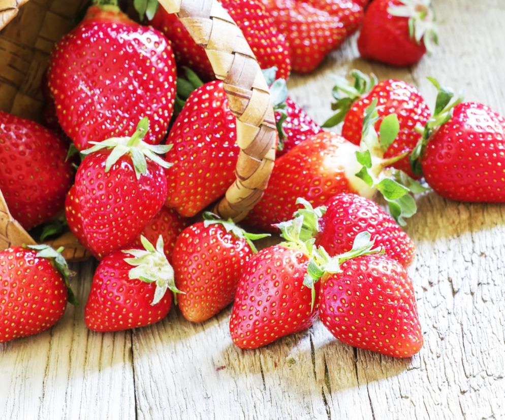 DIETA TRUSKAWKOWA - czy można schudnąć, jedząc truskawki?