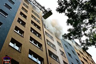 Tragiczny pożar w Tychach. Kobieta skoczyła z okna, ranny 35-latek w szpitalu