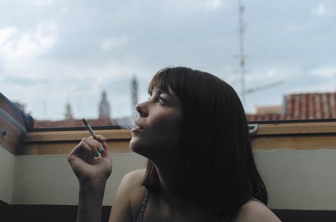 Czy można dostać mandat za palenie na balkonie?