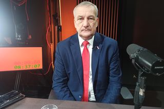 Niecodzienna sytuacja. Minister Szczepański przeprasza powodzian