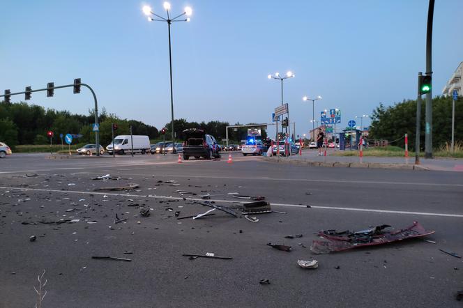 Wypadek na skrzyżowaniu ulic Stella Sawickiego i Bora Komorowskiego