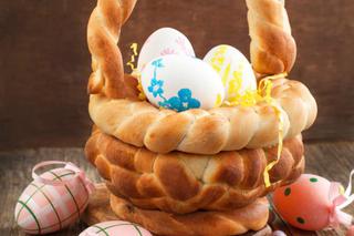 Wielkanocny koszyczek z chleba
