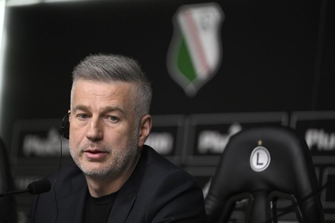 Nowy trener Legii Edward Iordanescu to klon słynnego aktora z Hollywood! Zobaczcie sami, podobni? 