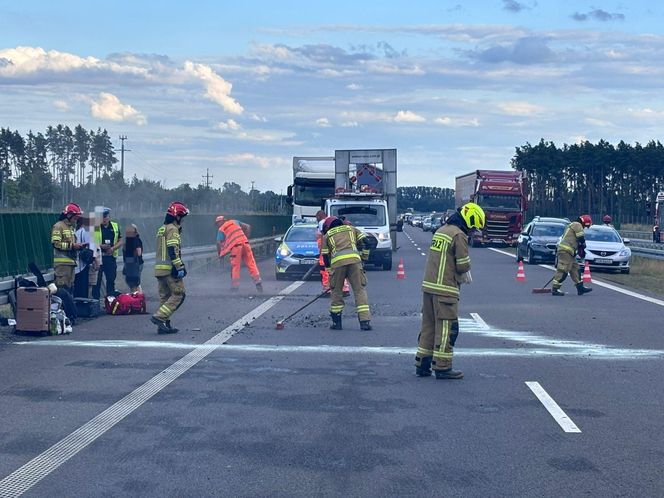 Wracali z wakacji. Groźny wypadek na S5 koło Leszna