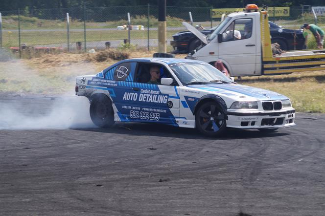 Święto driftu na bydgoskim Kartodromie! Tym razem w szczytnym celu [ZDJĘCIA]