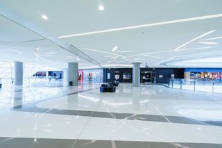 Oświetlenie w obiektach komercyjnych