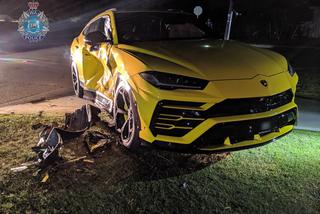 Kradzionym Subaru zderzył się z Lamborghini. 14-letni recydywista ma spore kłopoty - ZDJĘCIA