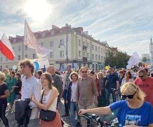 13. Marsz dla Życia i Rodziny zgromadził tłumy na ulicach Białegostoku [ZDJĘCIA]