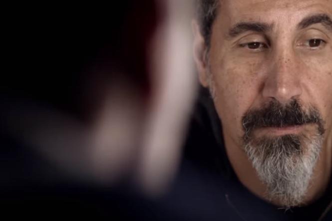 Serj Tankian zapowiada solową EP-kę i biograficzny film o swojej karierze