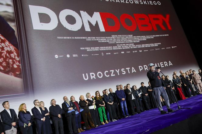 Premiera filmu "Dom dobry"