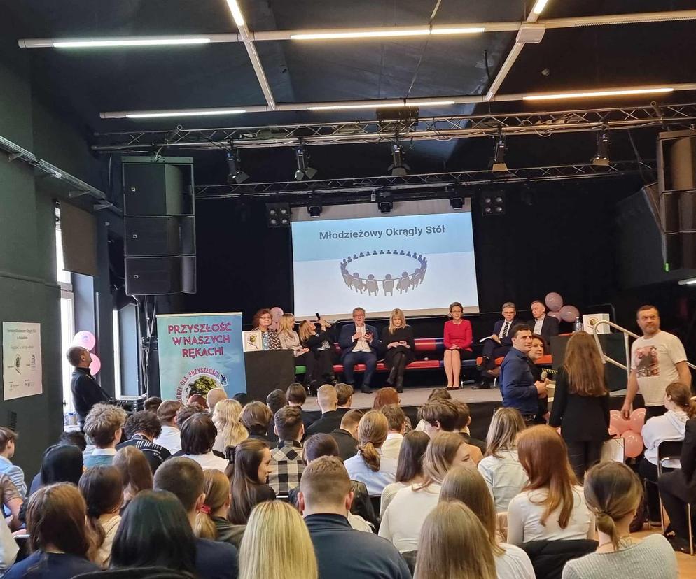 debata
