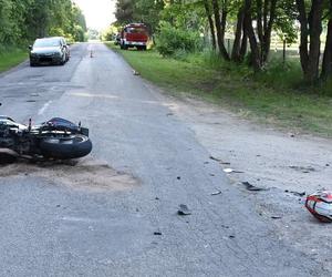 Lubelskie: Pijany kierowca wjechał w motocyklistę. Na miejscu interweniował śmigłowiec LPR