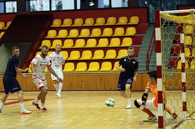 Do rozgrywek o punkty wrócili futsaliści z Leszna. Gościli w Jelczu-Laskowicach   