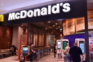 Czy McDonald’s jest czynny 3 maja?