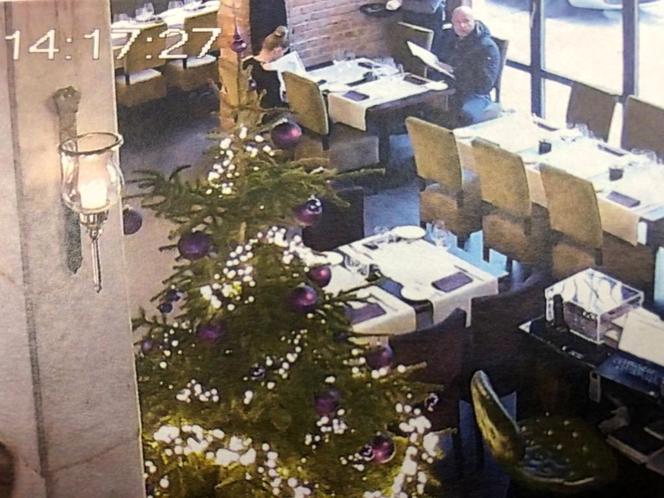 Policja poszukuje pary, która rozlała cuchnącą ciecz w restauracji w Szczecinie