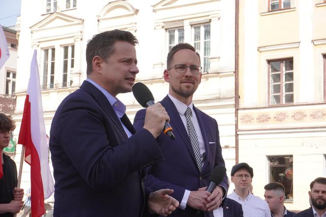 Rafał Trzaskowski poparł Jakuba Kwaśnego w walce o fotel prezydenta Tarnowa