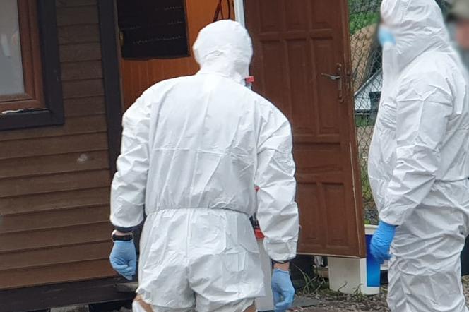 Olsztyn. Policja znalazła ciała dwóch mężczyzn z ranami postrzałowymi głowy
