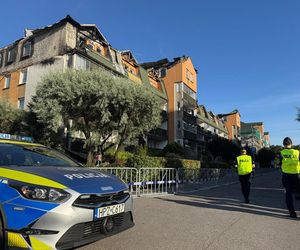 Tak wygląda w środku spalony blok w Ząbkach. Policja pokazała wszystko