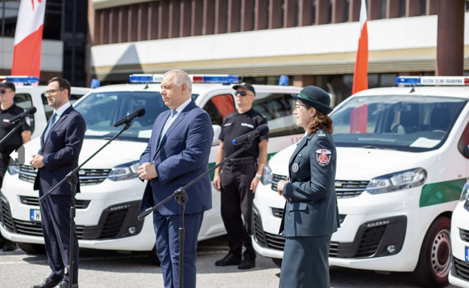 Nowe radiowozy Krajowej Administracji Skarbowej