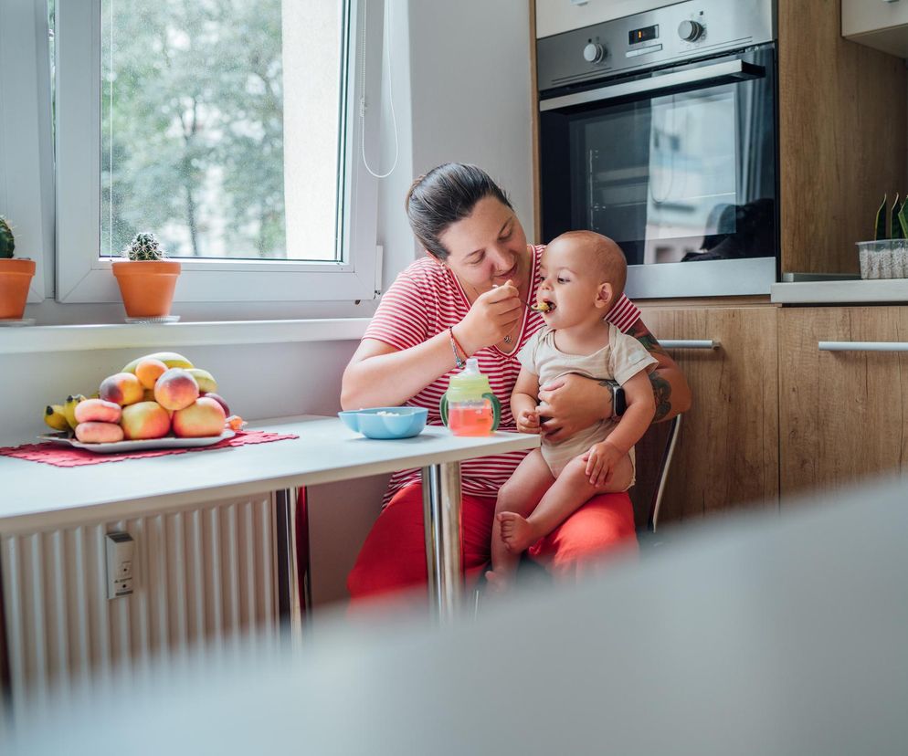 Samotność rodzica a zachowanie dziecka. Wyjaśniamy ten zaskakujący związek