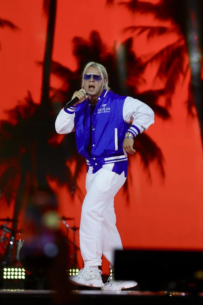 Koncert Roztańczony PGE Narodowy 2025. Na scenie gwiazdy: popu, rapu i disco polo [ZDJĘCIA]