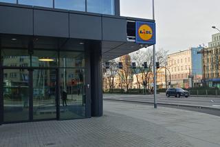 Wielka awantura o mały szyld w centrum Szczecina. Czy logo Lidla rzeczywiście szpeci Posejdona?