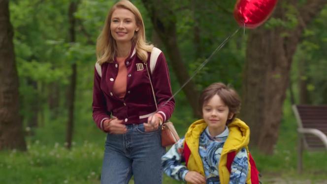 Barwy szczęścia. Dominika (Karolina Chapko), Mateuszek (Filip Kawalerowicz)