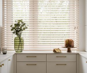 Mieszkanie w jasnych kolorach od KODO