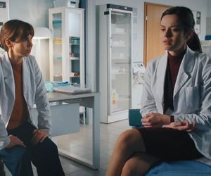 	M jak miłość odc. 1867. Aneta (Ilona Janyst), Kasia (Paulina Lasota)