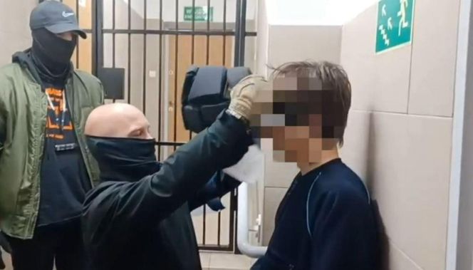 Zabójstwo na kampusie UW. Policja opublikowała wstrząsające nagranie. Pokazali wszystko