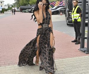 Gwiazdy na jesiennej ramówce Polsatu błyszczały błękitem i dekoltami poniżej pasa. Tylko Ada Fijał i Kasia Cichopek przełamały sztampę